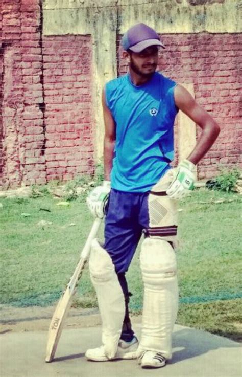 faizan khan cricketer